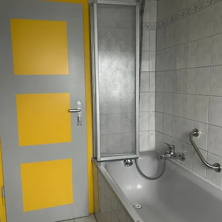 - Damisa House Metzingen (Tubingen)